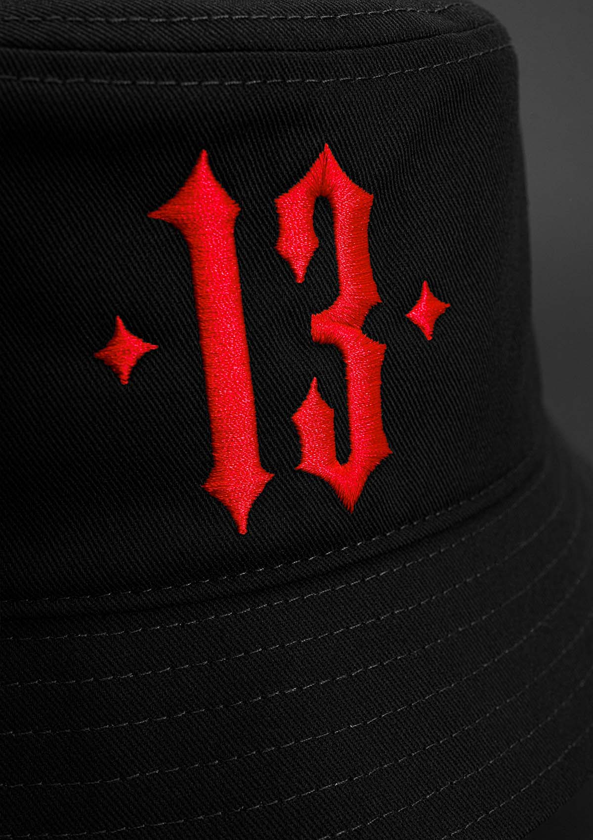 Bucket Hat Mayhem 13 S/R - MEN OF MAYHEM - Accessoires - ALAIKO - EXCHANGES - MM - E - 3030 - BH - M13 - SR - black