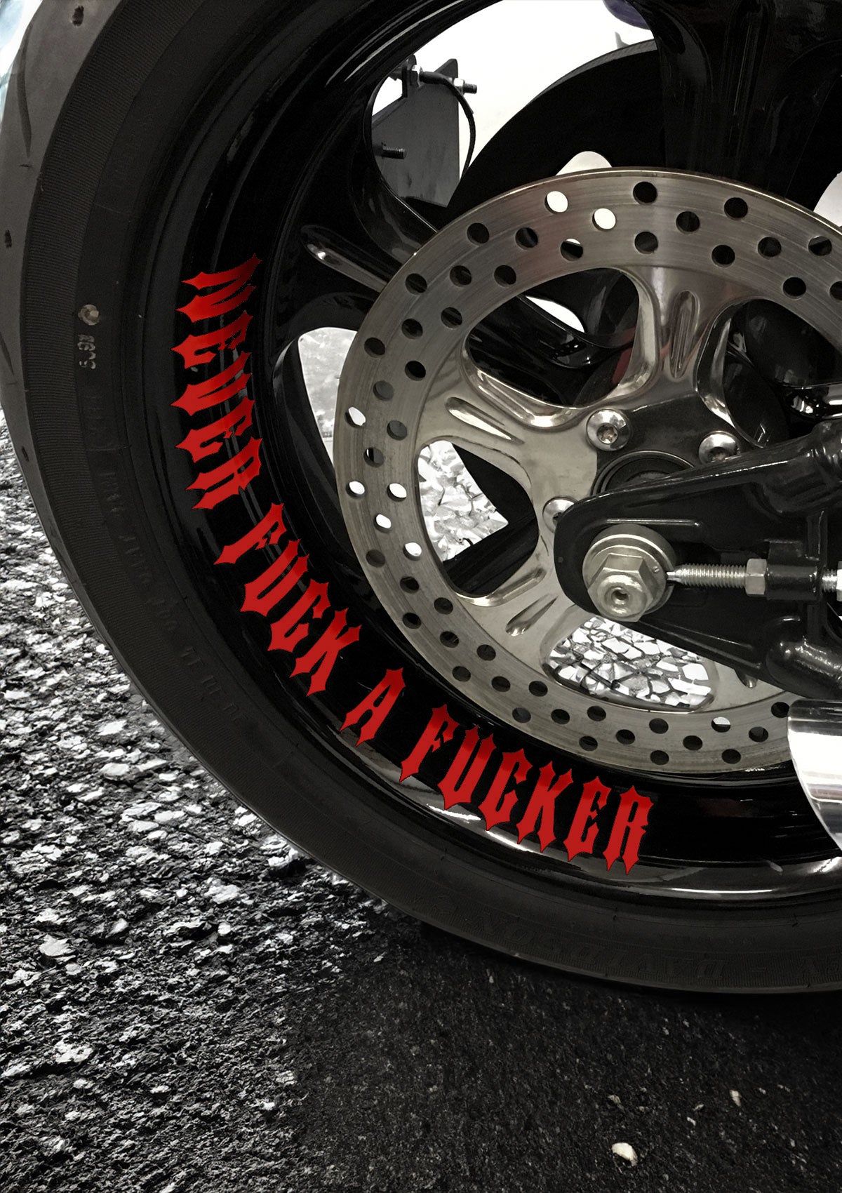 Folienaufkleber N.F.A.F. Rot - MEN OF MAYHEM - Accessoires - ALAIKO - EXCHANGES - MM - E - 3050 - FA - RO - biker