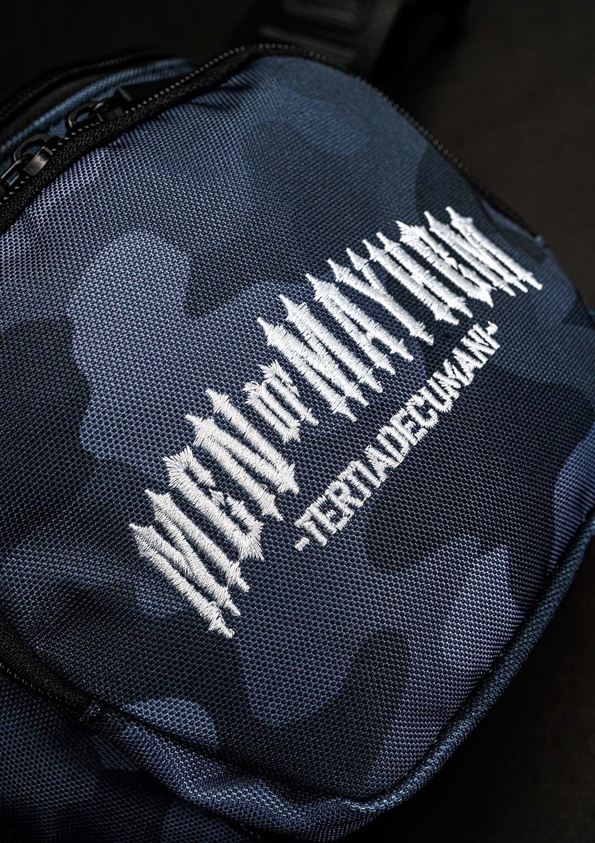 Bauchtasche B.I.G. B/C - MEN OF MAYHEM - Accessoires - ALAIKO - EXCHANGES - MM - E - 3110 - BTB - BC - BC