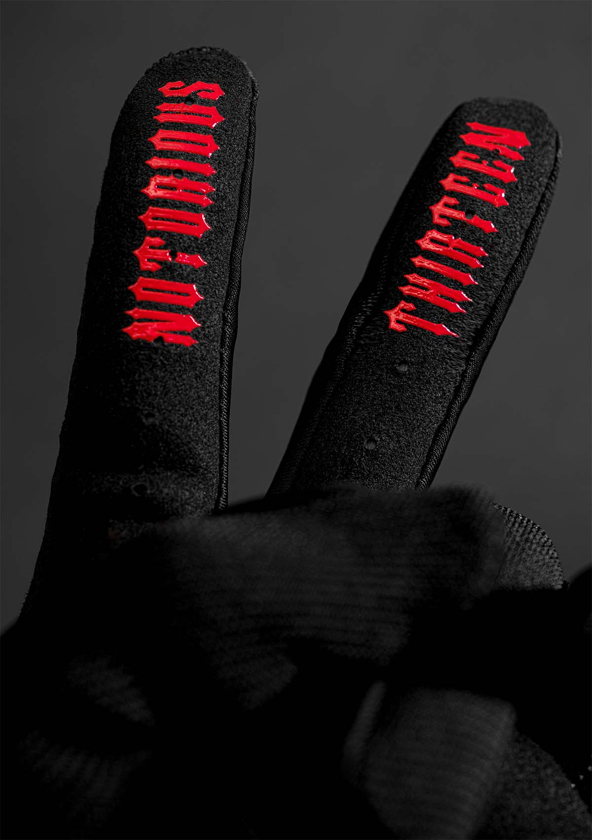 Glove Classic S/R - MEN OF MAYHEM - Accessoires - ALAIKO - EXCHANGES - MM - E - 3190 - MX - CSR - biker