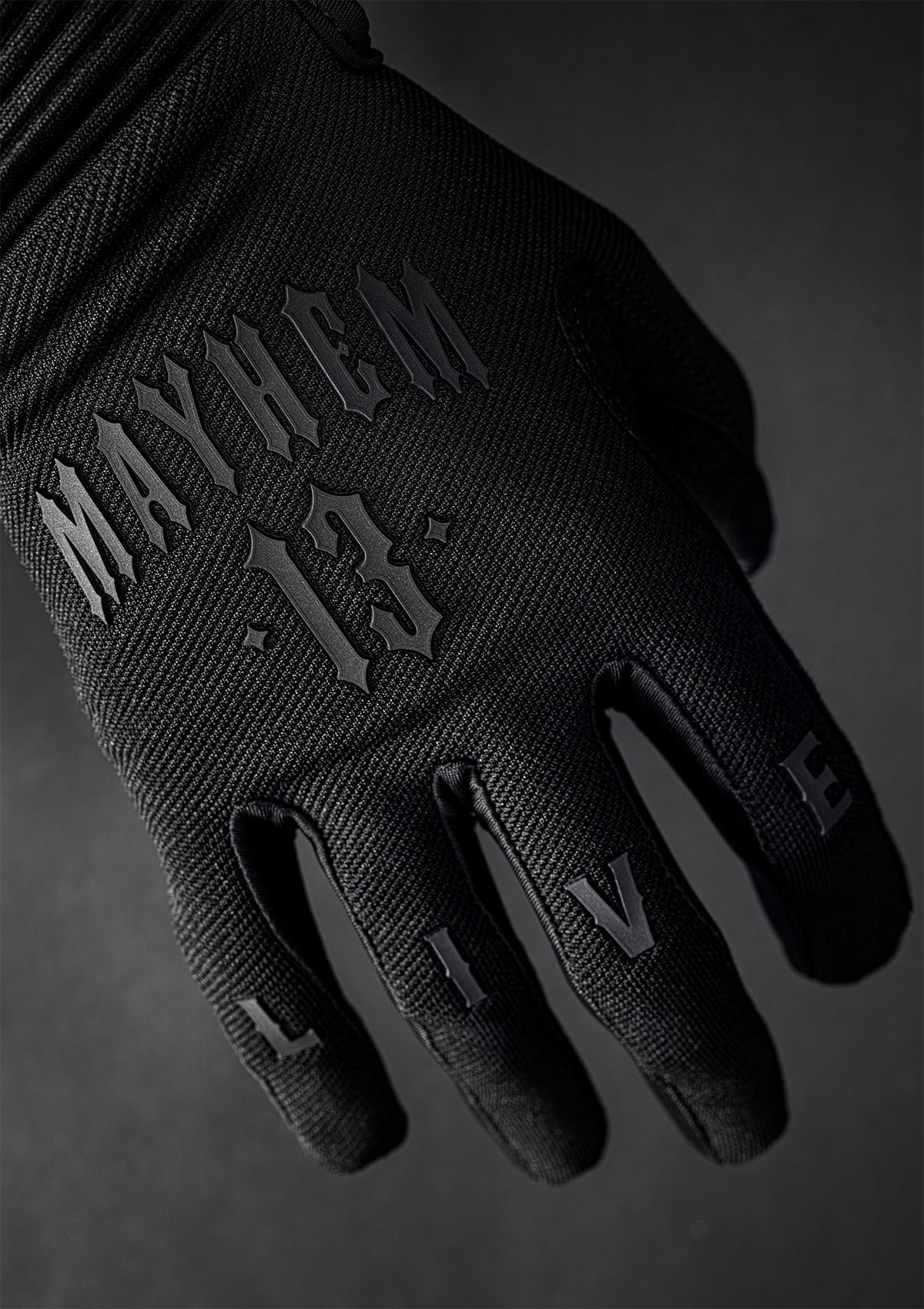 Glove Embossed B/B - MEN OF MAYHEM - Accessoires - ALAIKO - EXCHANGES - MM - E - 3190 - MX - EBB - biker