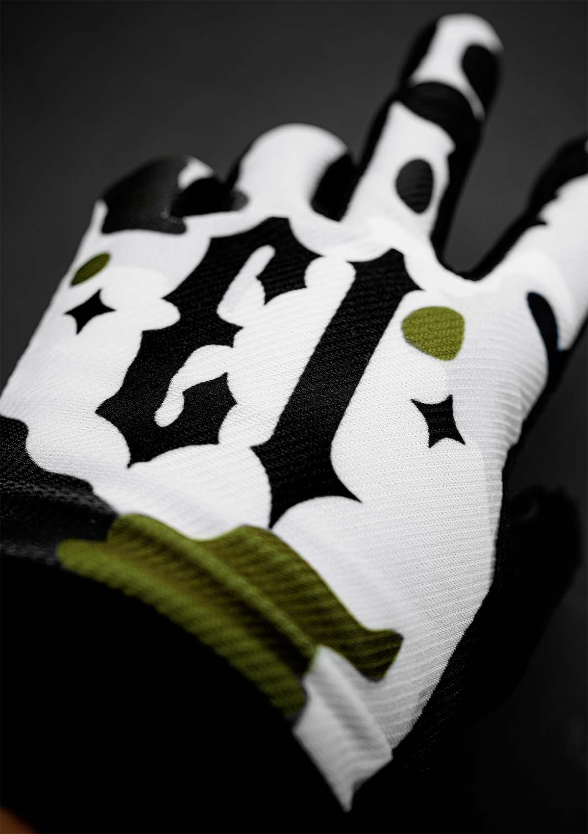 Glove Camo WF/C - MEN OF MAYHEM - Accessoires - ALAIKO - EXCHANGES - MM - E - 3190 - MX - WFC - biker