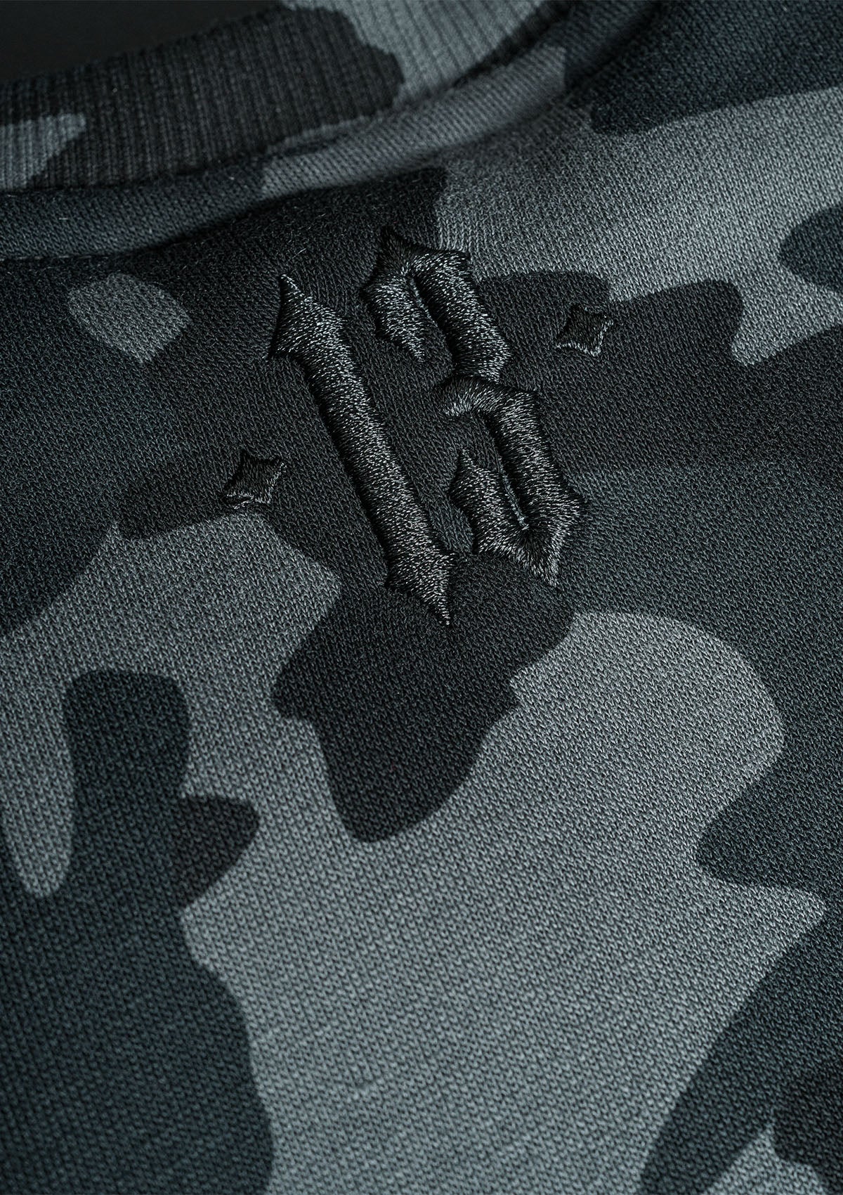 Crewneck Classic B/C - MEN OF MAYHEM - ALAIKO-EXCHANGES-MM-M-1040-CC-BC - BC - black camo