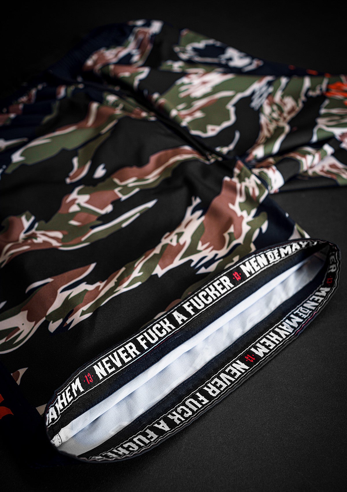 Badehose Tiger Camo - MEN OF MAYHEM - ALAIKO - EXCHANGES - MM - M - 1130 - BTC - Badehose - Hosen