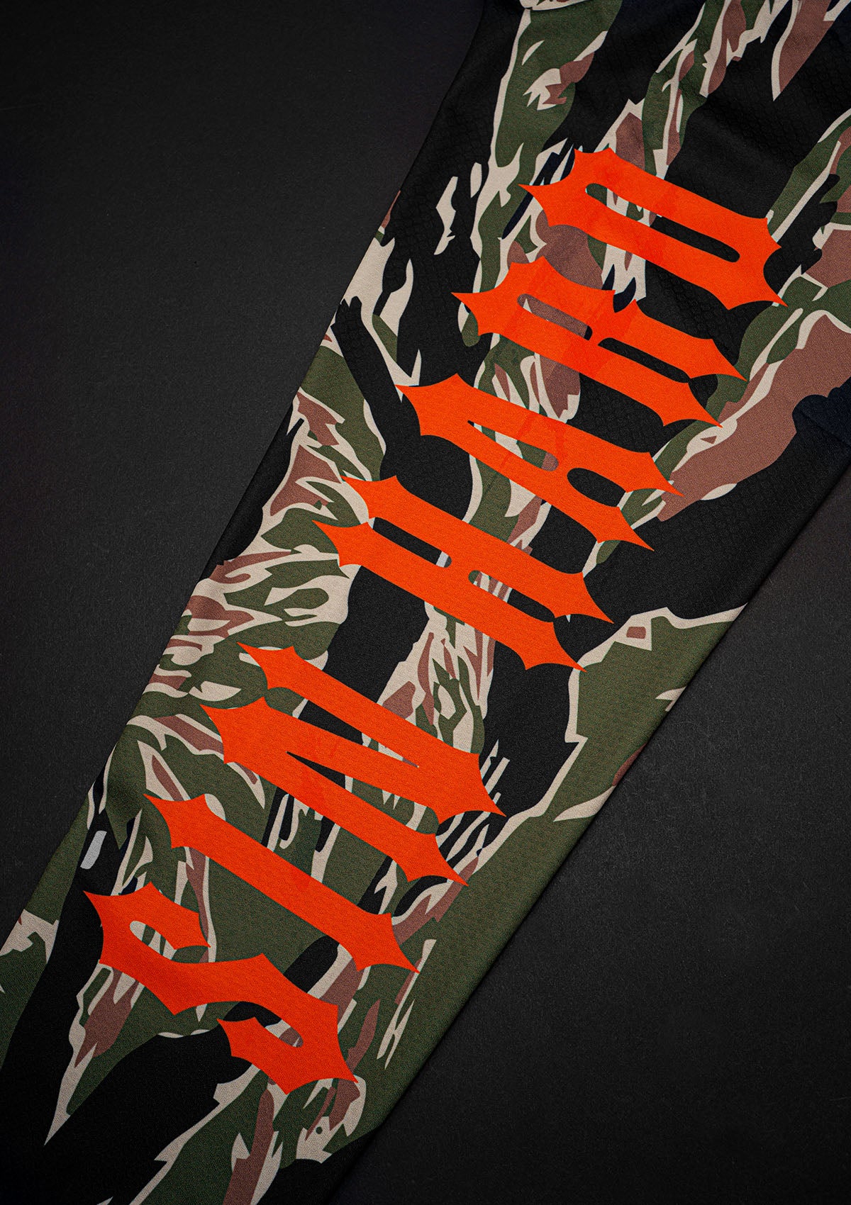 Jersey Tiger Camo - MEN OF MAYHEM - ALAIKO - EXCHANGES - MM - M - 1140 - LJ - JTC - Jerseys - Men