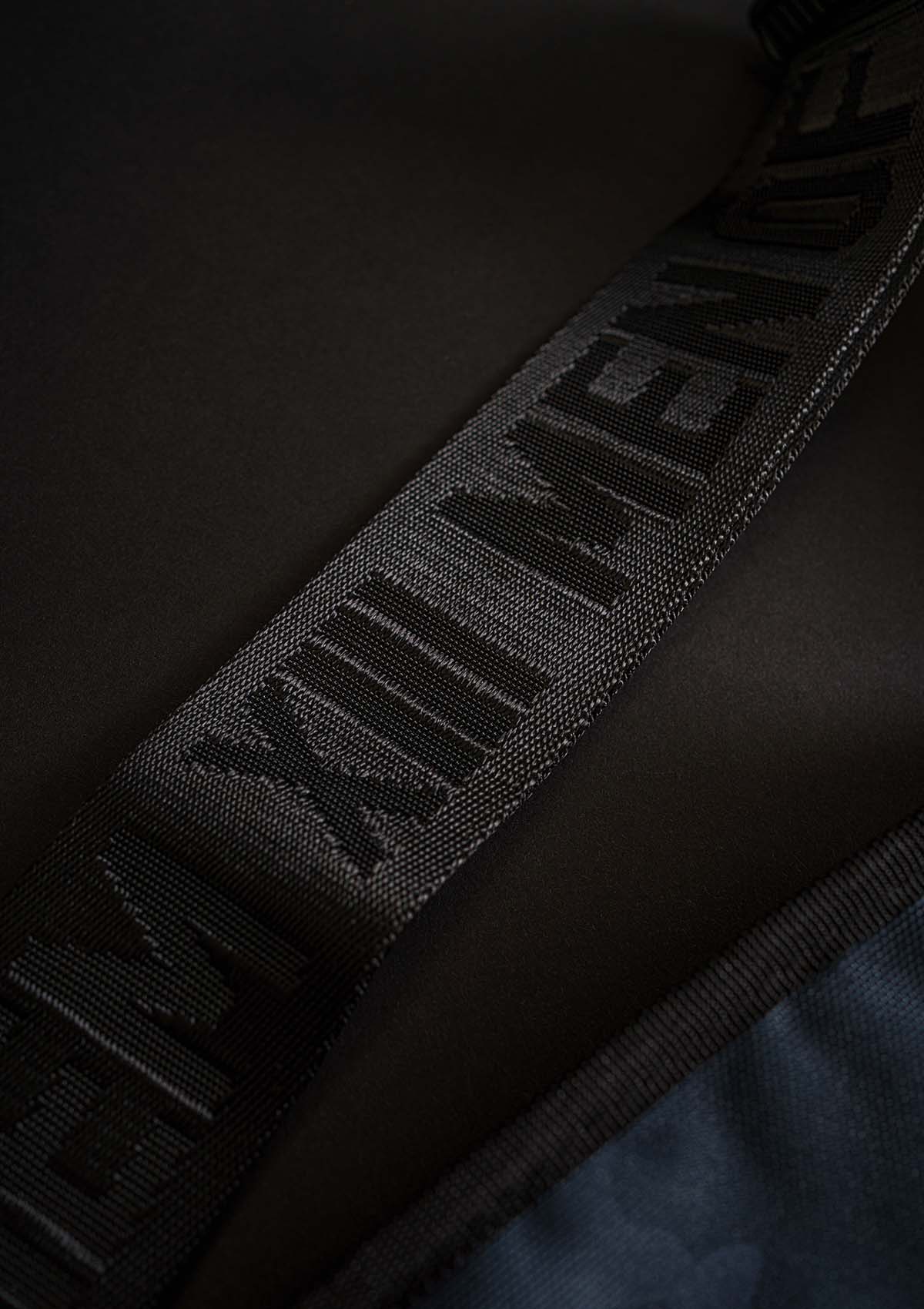 Bauchtasche B.I.G. B/C - MEN OF MAYHEM - Accessoires - ALAIKO - EXCHANGES - MM - E - 3110 - BTB - BC - BC