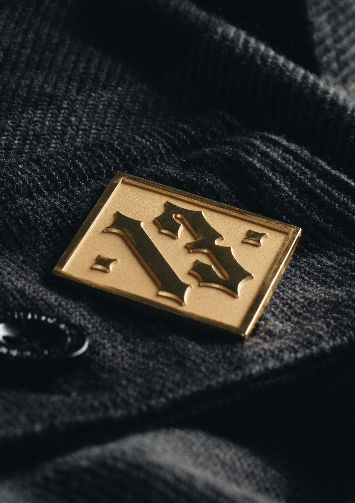 Pin 13 Gold - MEN OF MAYHEM - Accessoires - ALAIKO - EXCHANGES - MM - E - 3140 - AN - GO - biker