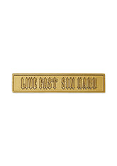 Pin Live Fast Sin Hard Gold - MEN OF MAYHEM - Accessoires - biker - Gold