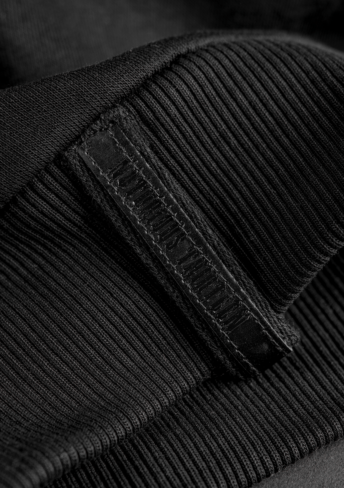 Crewneck Classic B/B - MEN OF MAYHEM - ALAIKO - EXCHANGES - MM - M - 1040 - CC - BB - allblack - black