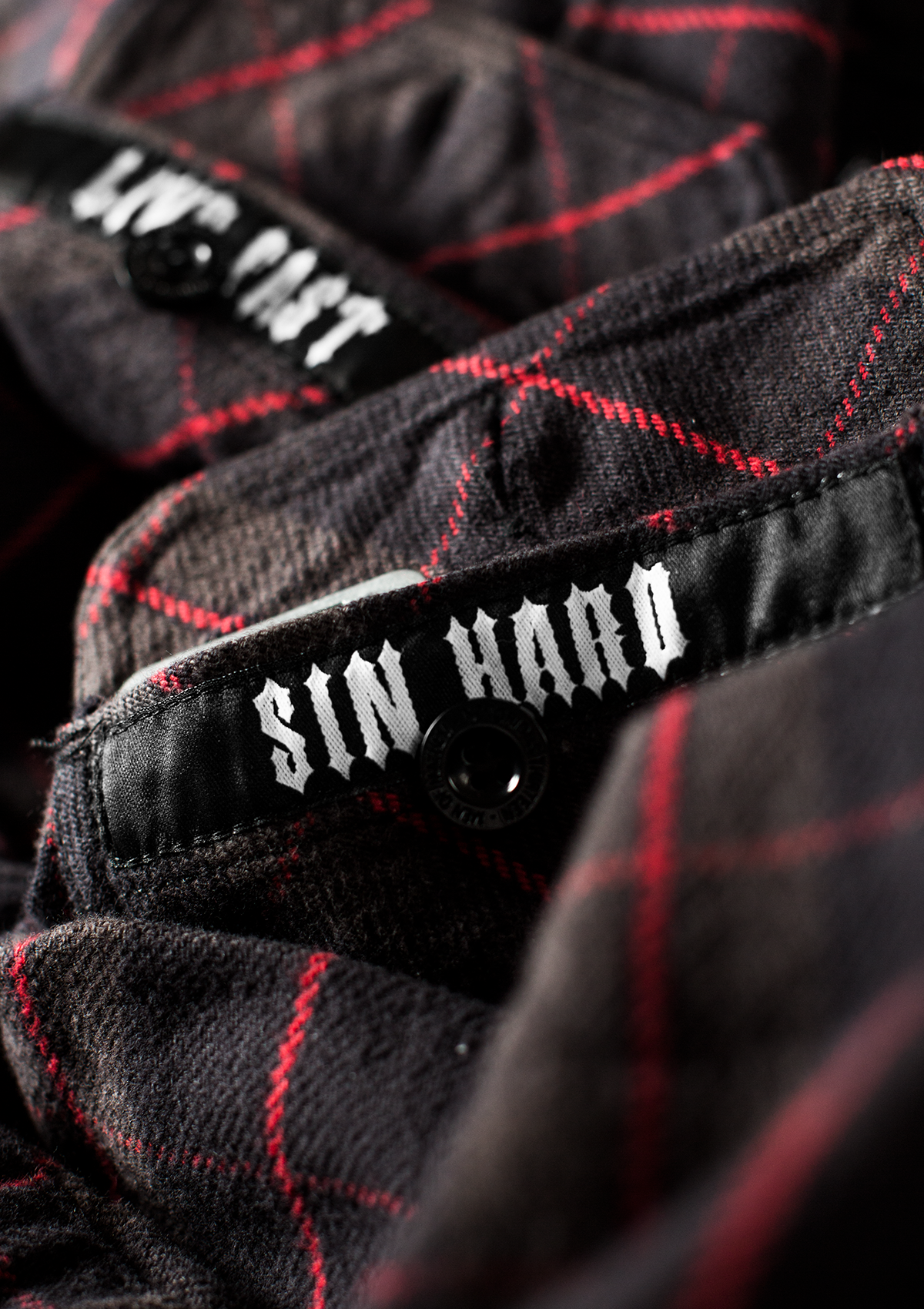Flannel Shirt Hellhound / Heavy D.