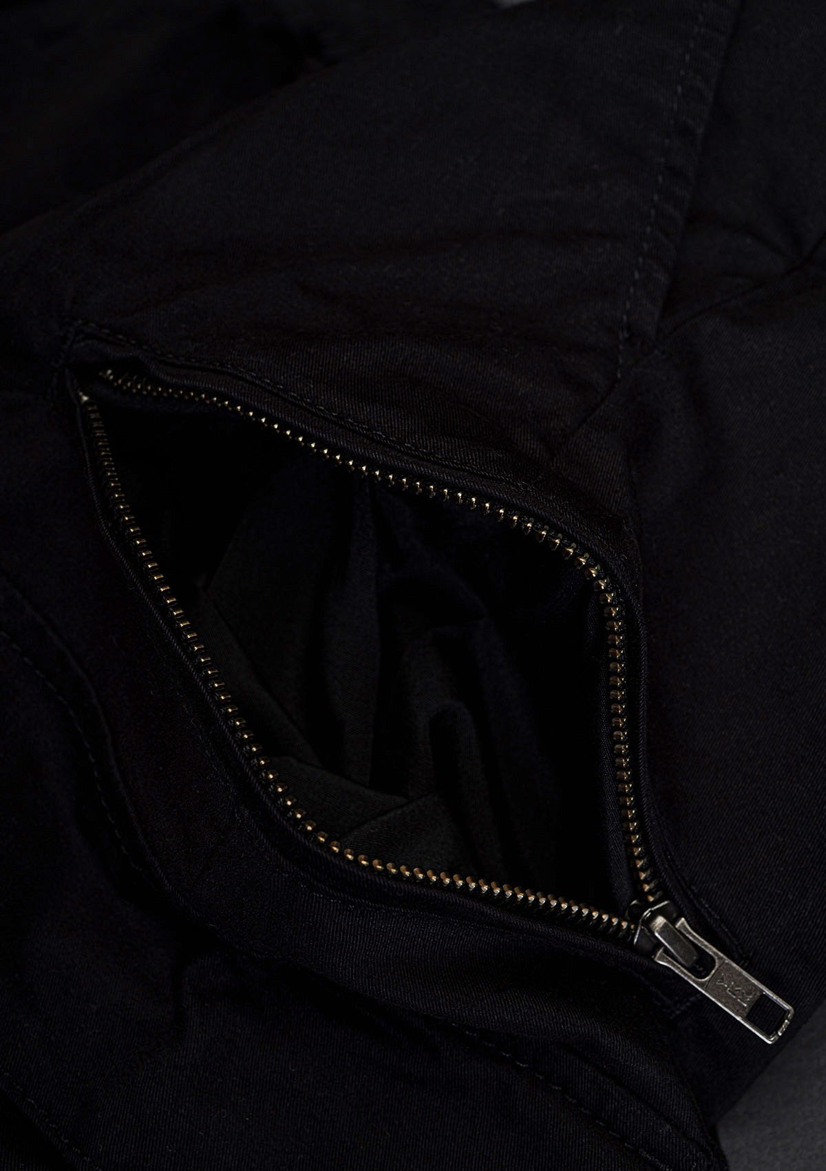 Cargo Jogger Nitro Black - MEN OF MAYHEM - ALAIKO - EXCHANGES - MM - M - 1120 - CJN - B - black - cargo