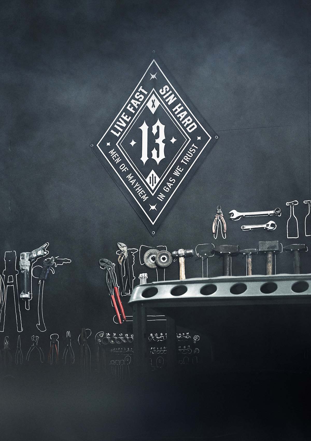 Banner 13 Raute - MEN OF MAYHEM - Accessoires - Banner - black