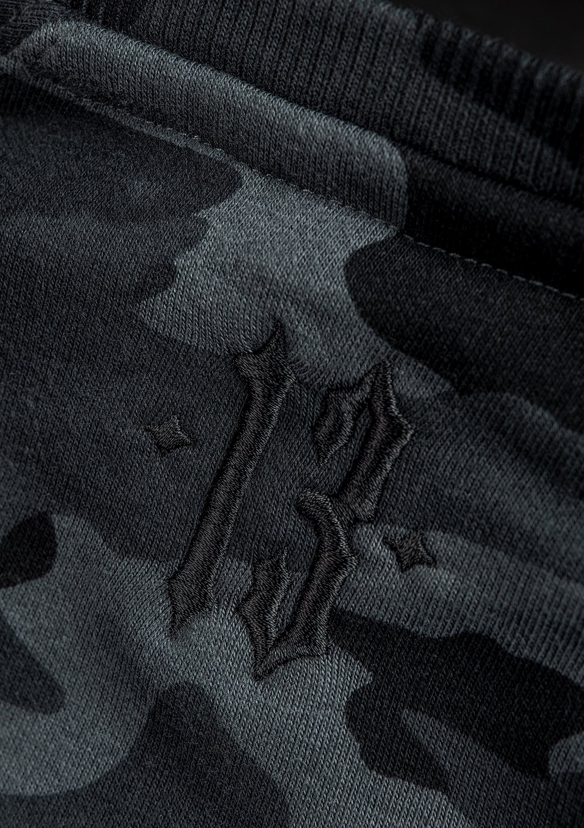 Women Crewneck Mayhem Classsic B/C - MEN OF MAYHEM - ALAIKO - EXCHANGES - MM - W - 2040 - CN - BC - BC - black camo