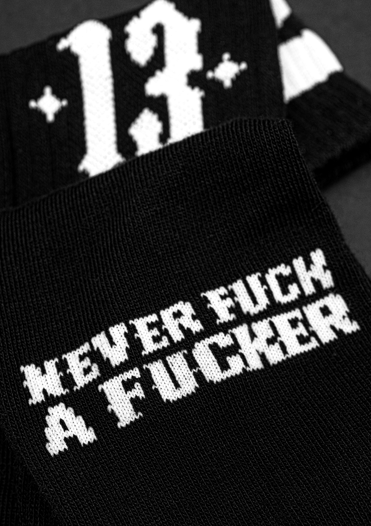 Crew Socken 13 Freshener S/W - MEN OF MAYHEM - Accessoires - ALAIKO - EXCHANGES - CS - 13F - SW - black