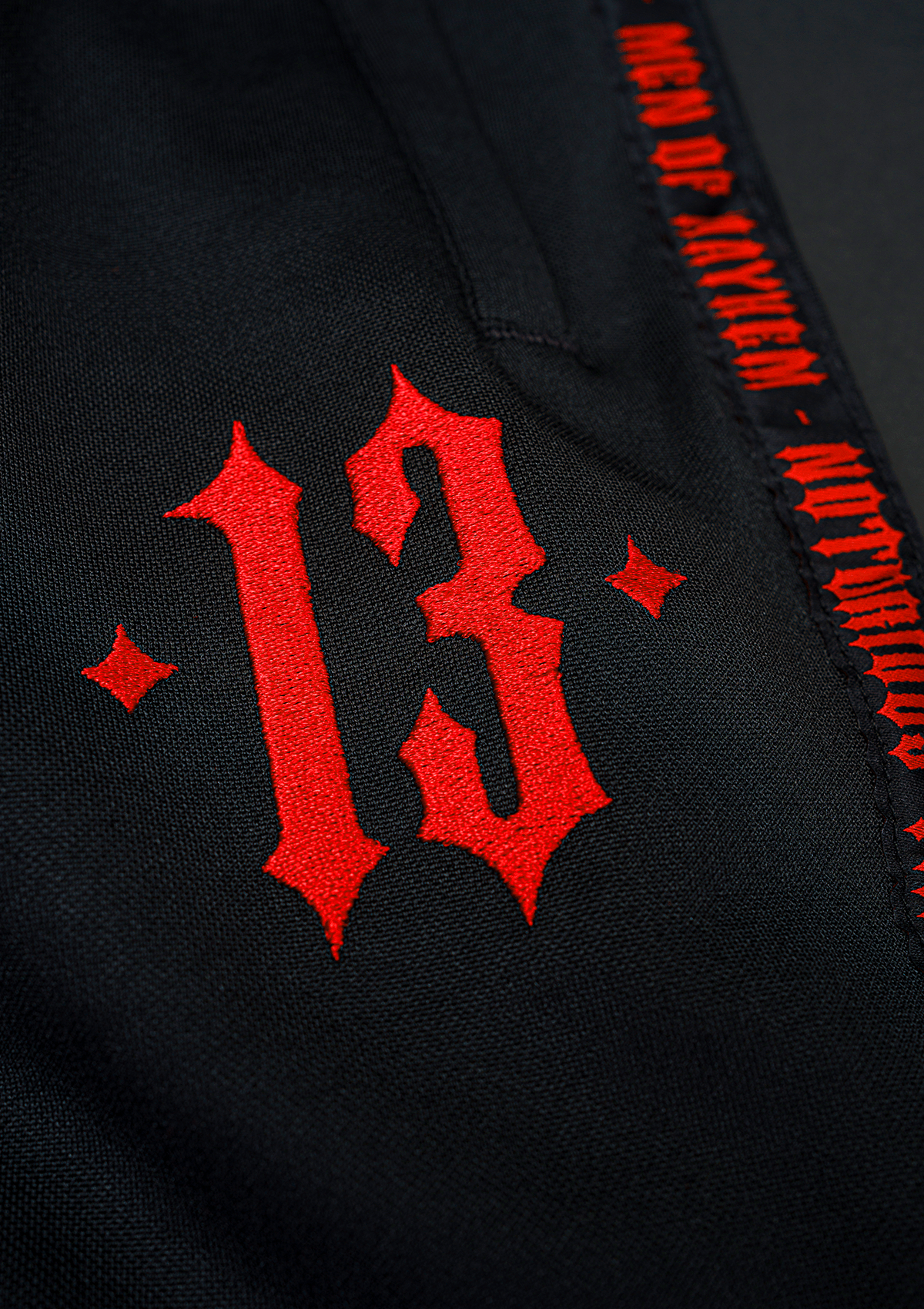 Trainingshose Classic S/R - MEN OF MAYHEM - ALAIKO - EXCHANGES - MM - M - 1020 - TH - CL - SR - black - Classic